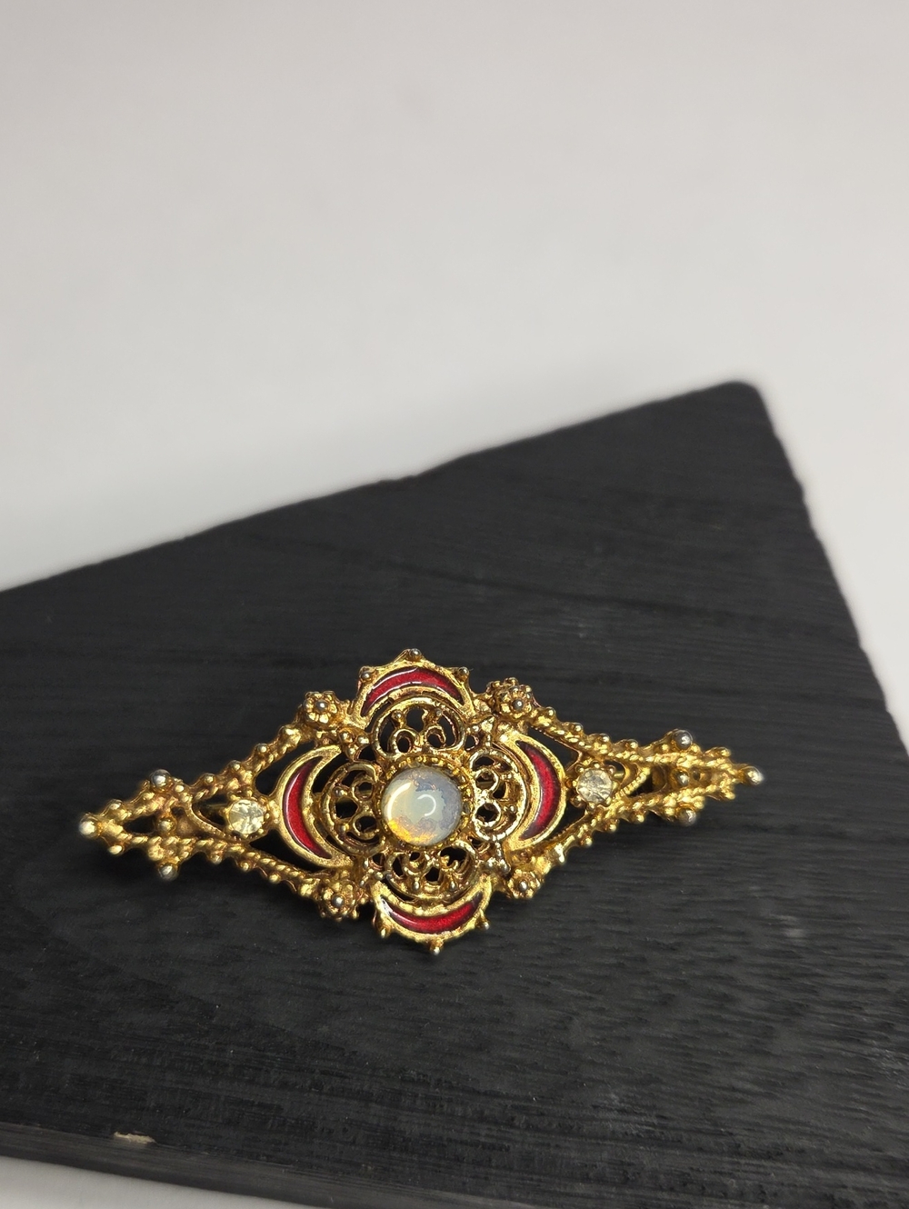 Vintage Signed Florenza Gold-Tone Red Enamel Filigree Brooch-Opalescent Center